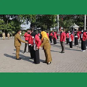 Bupati Gresik Kukuhkan 136 Relawan Nakes