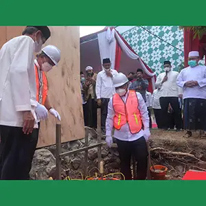 Peletakan Batu Pertama Gedung, Ketua MUI Gresik Nilai Pemerintah Serius Kuatkan Lembaga Keulamaan