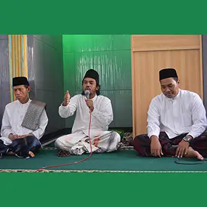 Gus Najah Buka Kegiatan Ngaji Bareng Santri Pesantren At-Taubah