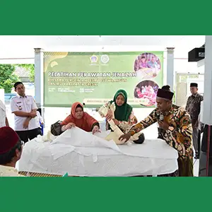 Kyai Fathoni Ajarkan Berbaik Sangka Pada Allah saat Sakaratul Maut