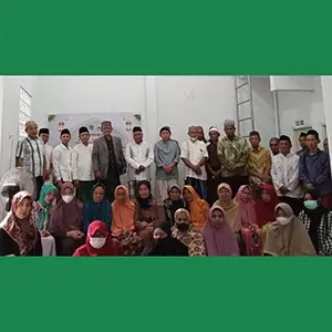 Jelang Lebaran, Yayasan RUPS MUI Gresik Bagikan Zakat Maal