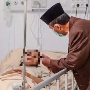 MUI Gresik Hadir untuk Pasien RS Petrokimia, Bimbing Ibadah dan Kuatkan Kesabaran Keluarga