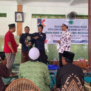Jelang Idul Adha 1447 H, JULEHA Gresik Latih Ratusan Juru Sembelih Teknik Penyembelihan Halal di Bungah