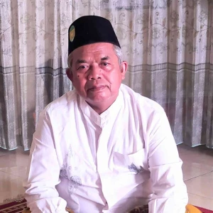 KH Nur Kholis: Dari Guru Madrasah, Kopsyah Hingga Memimpin MUI Menganti